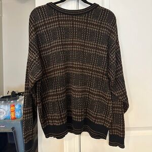 Vintage brown & black grid knit sweater